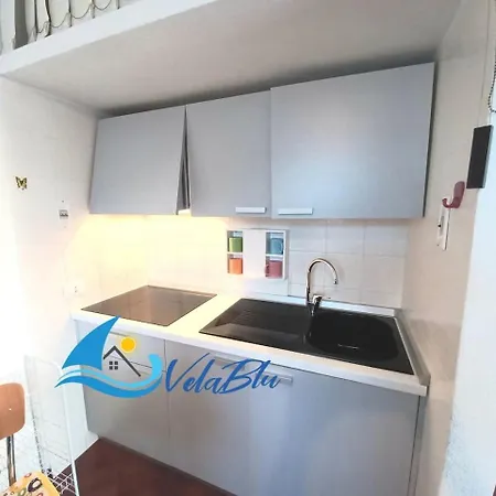 Casa Giulia, Il Mare Cristallino A 2 Passi! アパート サン・バルトロメーオ・アル・マーレ