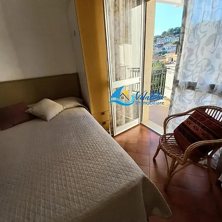 Casa Giulia, Il Mare Cristallino A 2 Passi! サン・バルトロメーオ・アル・マーレ